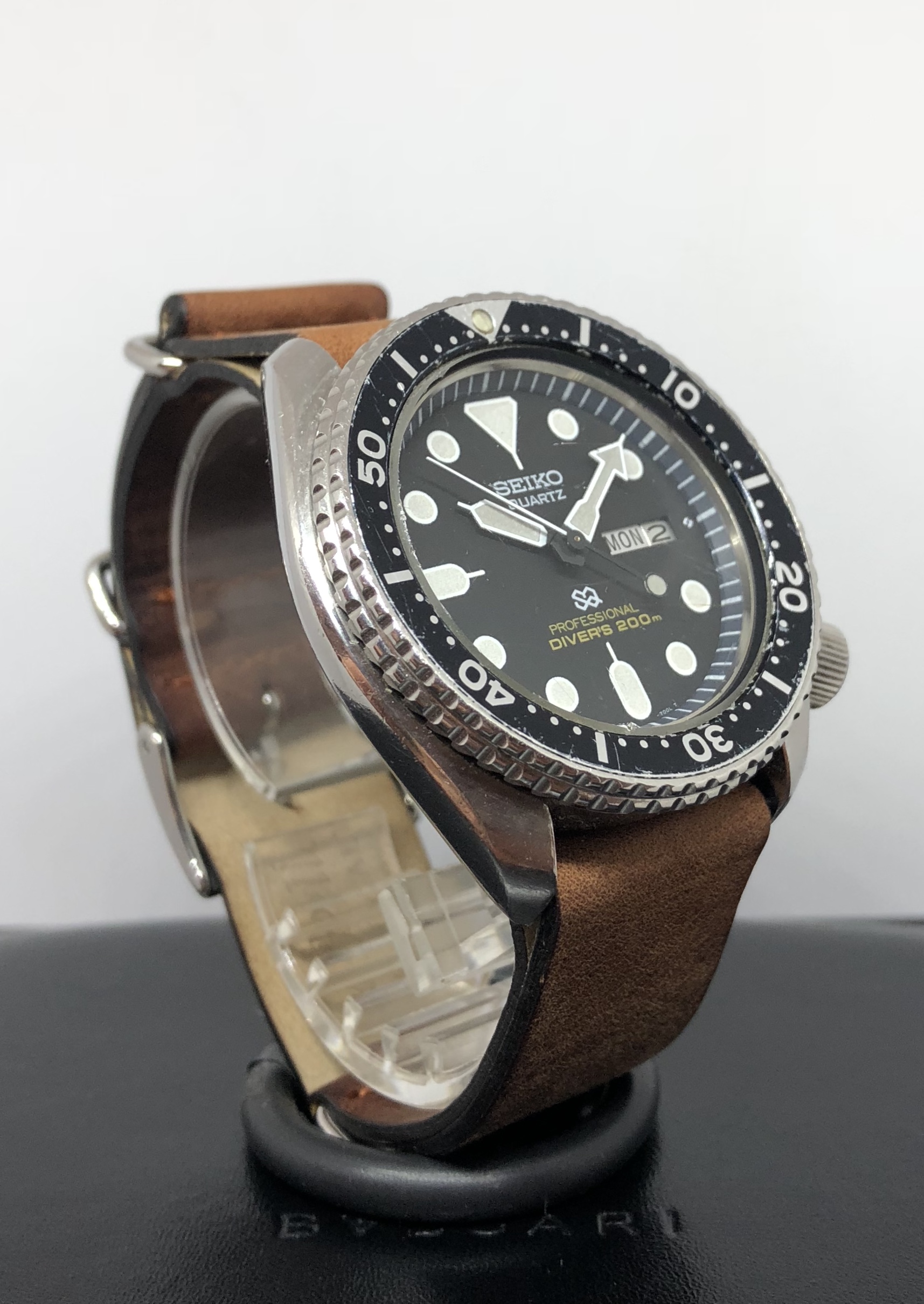 SEIKO 7C43-7000 QUARTZ | Watch & Co. Roma